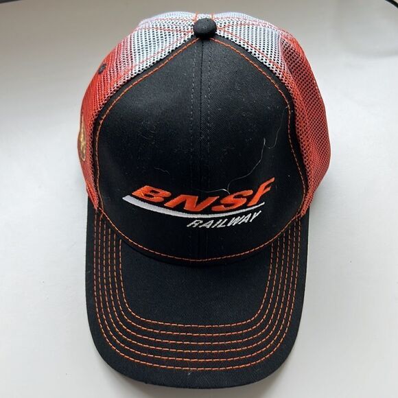 2018 BNSF Railway UPS PEAK SEASON Mesh Hat Cap. Pristine condition! - Picture 1 of 6